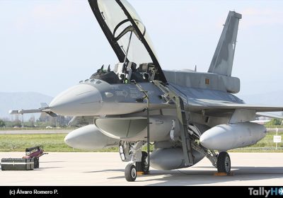 th-primera-parada-militar-f-16-fach-2006-28