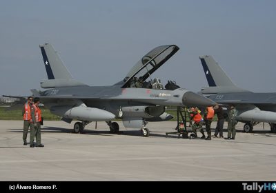 th-primera-parada-militar-f-16-fach-2006-35