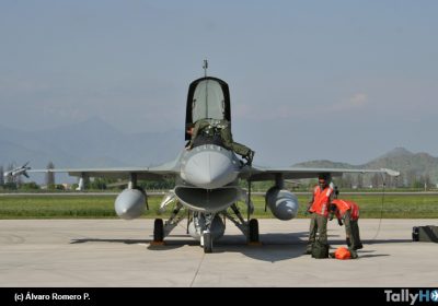 th-primera-parada-militar-f-16-fach-2006-37